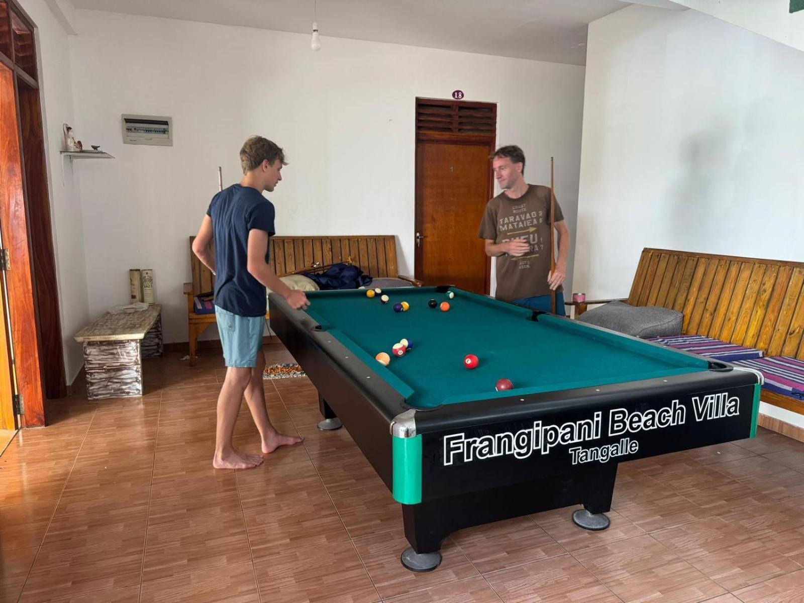 Frangipani Beach Villa Tangalle Eksteriør billede